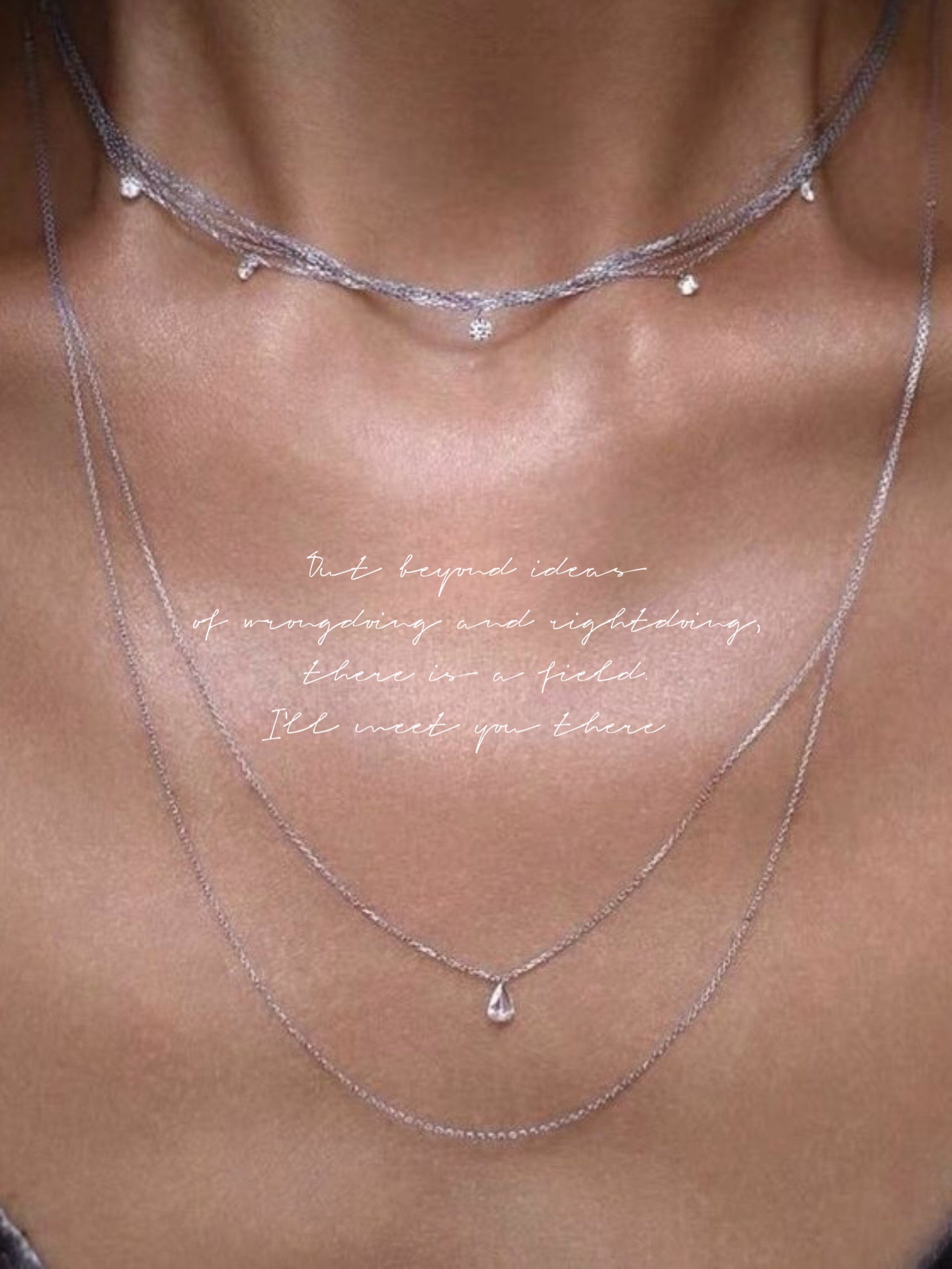 Decorative Necklance 12/25